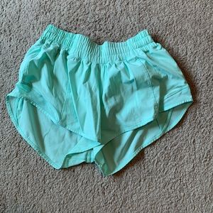 Lululemon hotty hot short